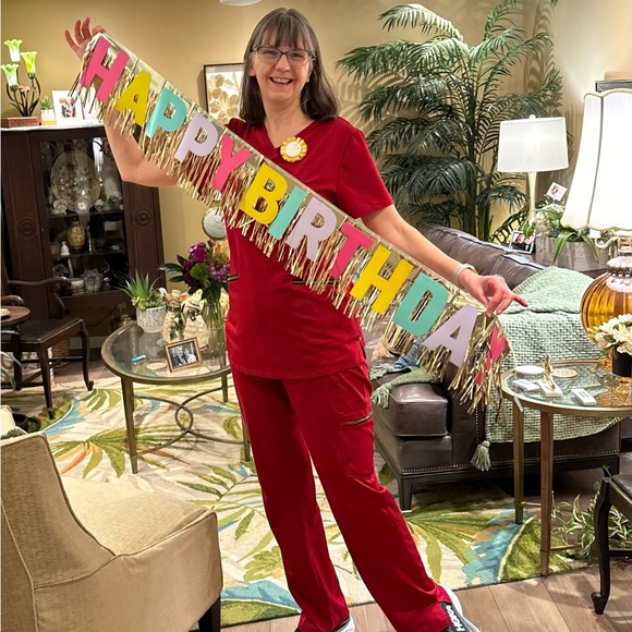 Meet your Posher, Mary lou - Picture 5 of 16